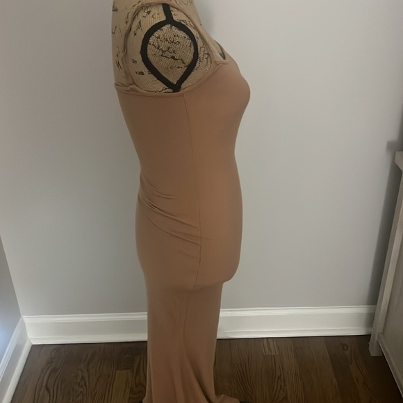 SKIMS Spaghetti strap Tan Dress - Picture 2 of 4